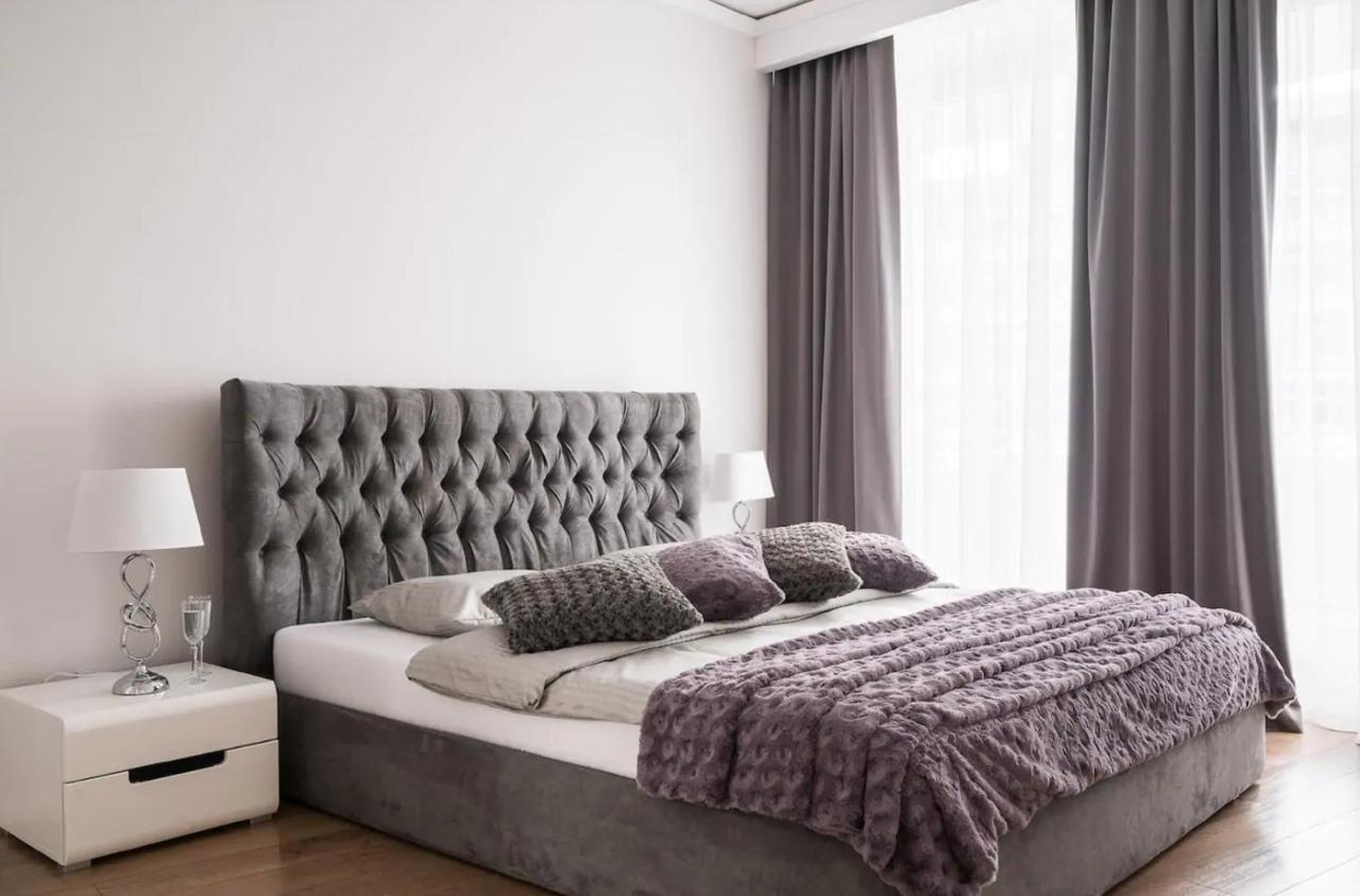 Apartments City Center Wroclaw - Parking Wliczony W Cene Exteriör bild
